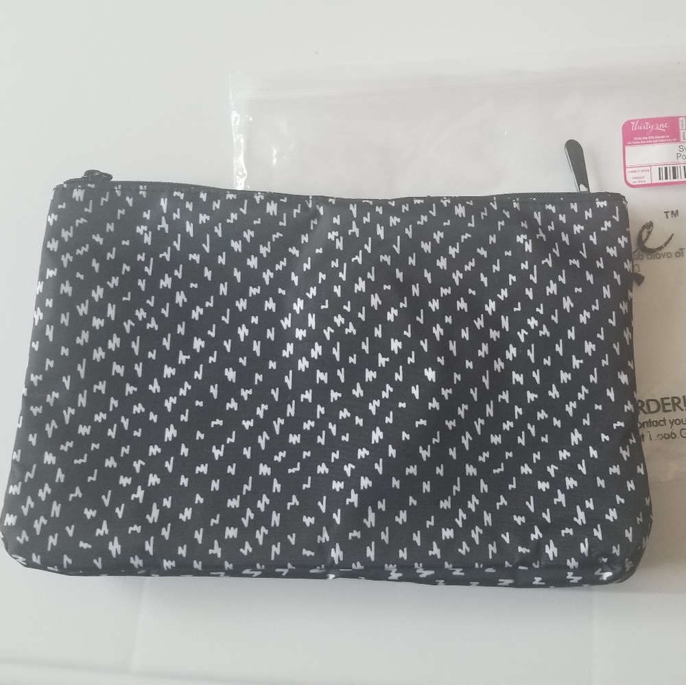 Thirty One swap it pocket